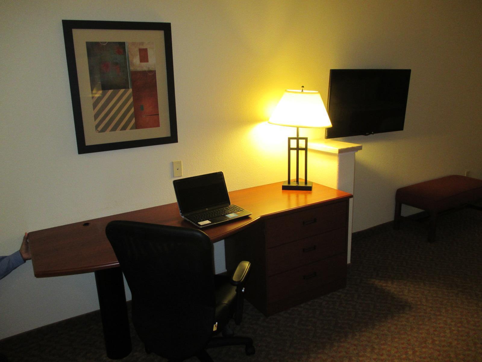 Best Western Plus Waxahachie Inn & Suites Exterior photo